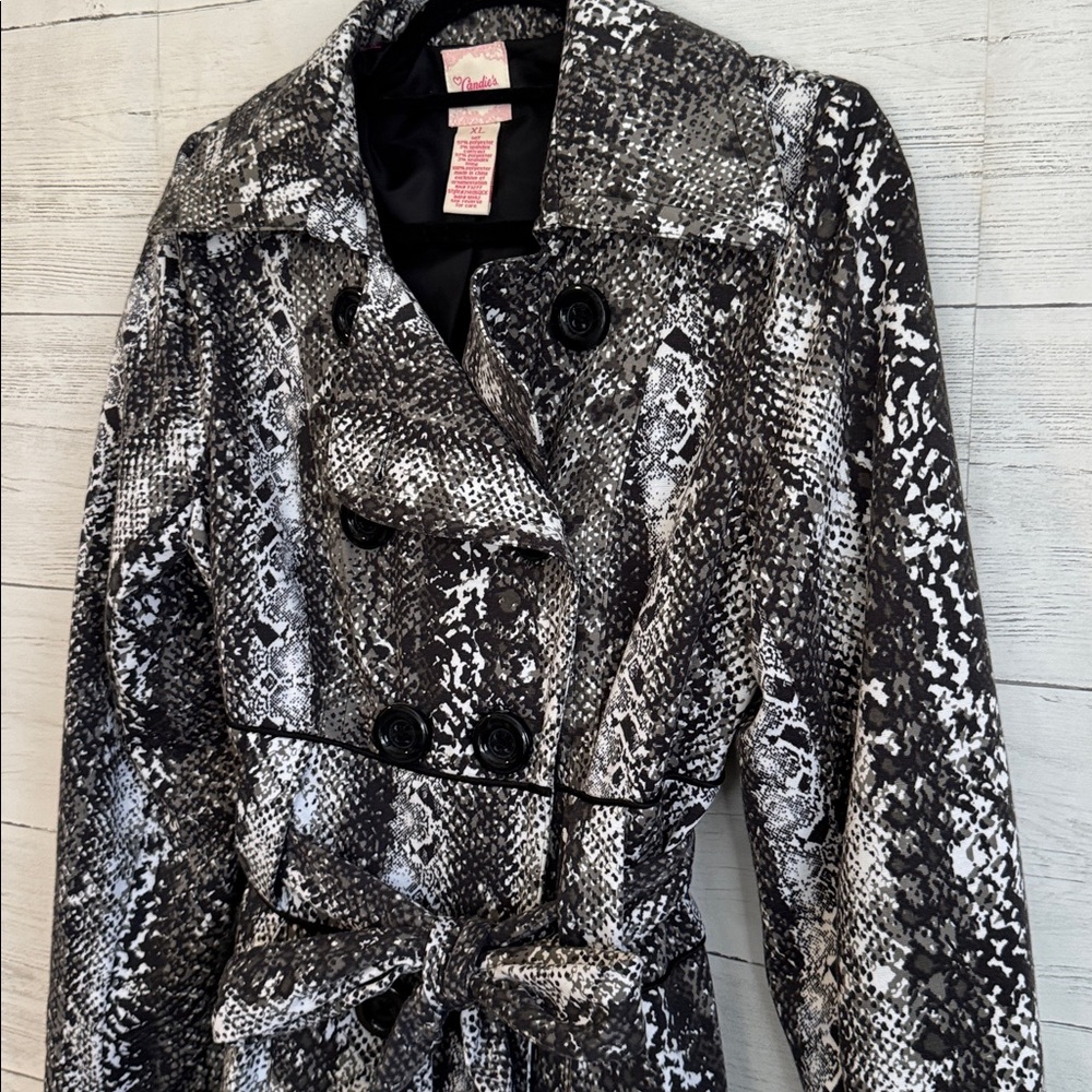 Candie's Black and Gray Faux Snake Print Trench Coat | SIZE XL - Picture 4 of 8